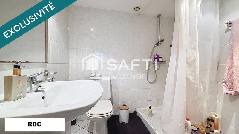 Maison - 210 m² - 6 pièces