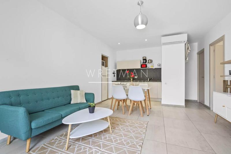 Villa - 180 m² - 7 pièces