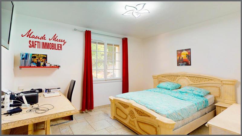 Maison - 165 m² - 6 pièces