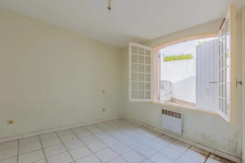 Villa - 240 m² - 8 pièces