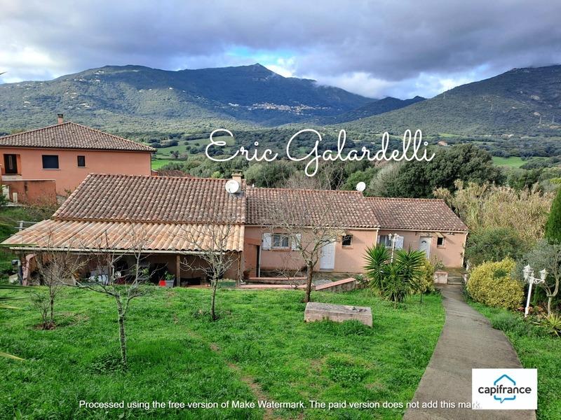 Maison - 105 m² - 6 pièces