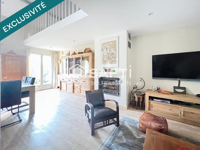 Maison - 225 m² - 7 pièces