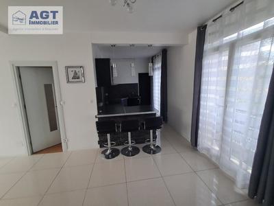 Appartement - 72 m² - 4 pièces