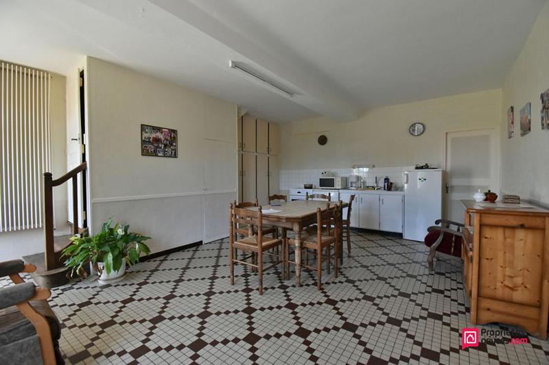 Maison - 150 m² - 7 pièces