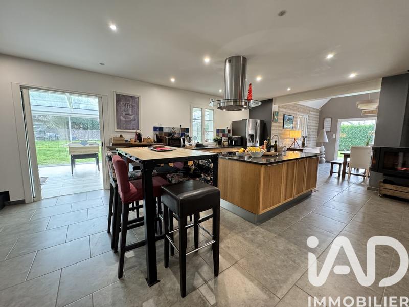 Maison - 176 m² - 6 pièces