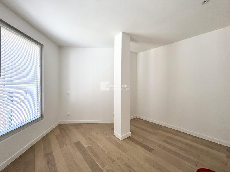 Maison - 213 m² - 5 pièces