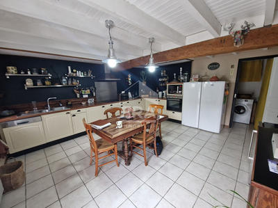 Maison - 157 m² - 5 pièces