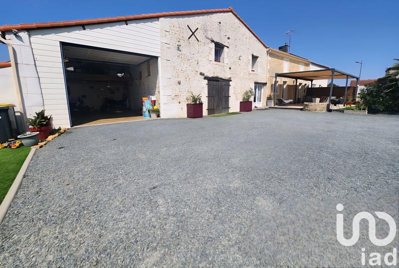 Maison - 188 m² - 10 pièces