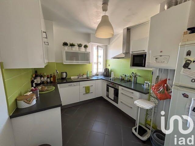 Appartement - 77 m² - 4 pièces