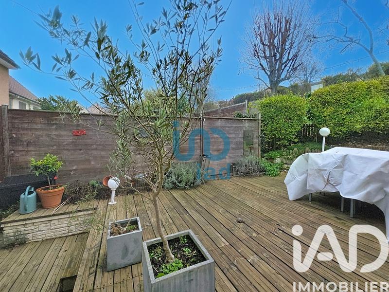 Maison - 140 m² - 8 pièces