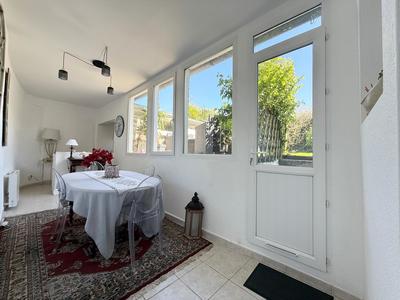 Maison - 98 m² - 4 pièces