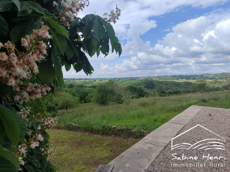 Maison - 211 m² - 5 pièces