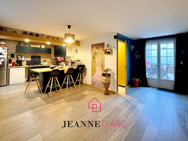 Maison - 135 m² - 4 pièces