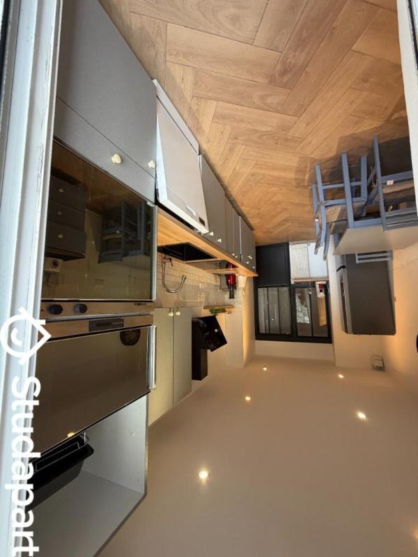 Chambre - 12 m² - 1 pièce