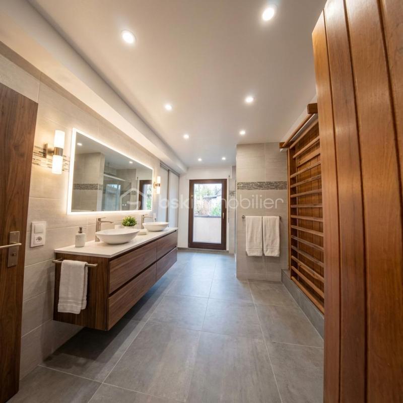 Appartement - 113 m² - 4 pièces