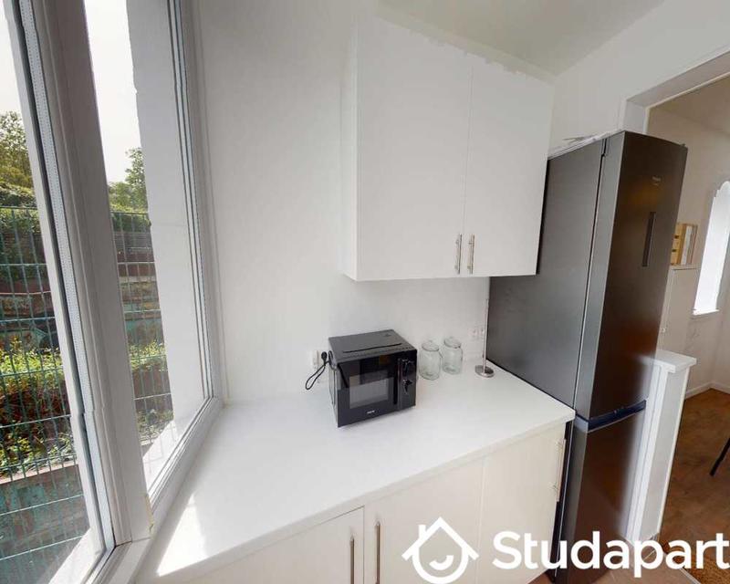 Chambre - 95 m² - 1 pièce