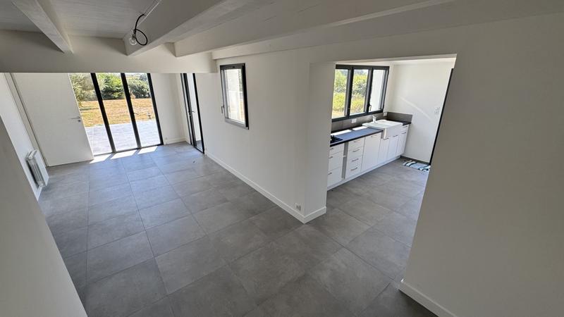 Maison - 90 m² - 4 pièces