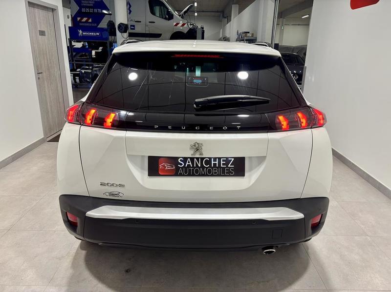 Peugeot 2008 II 1.5 Bluehdi 110 Allure Pack