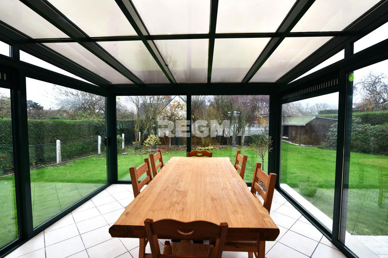 Maison - 104 m² - 6 pièces