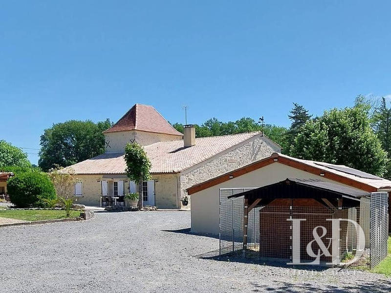 Maison - 206 m² - 6 pièces