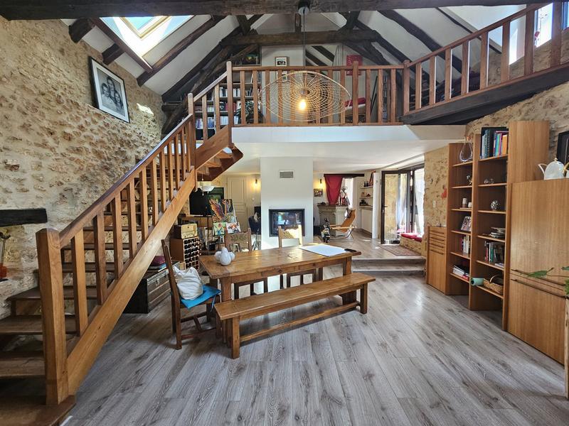 Maison ancienne - 280 m² - 11 pièces