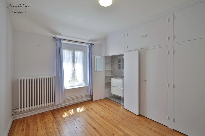 Propriété - 370 m² - 14 pièces