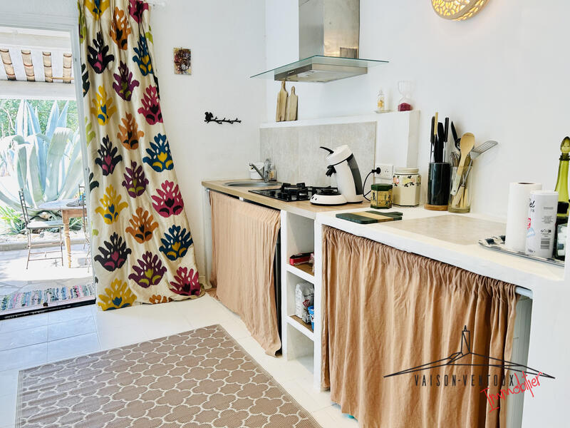 Villa - 215 m² - 6 pièces