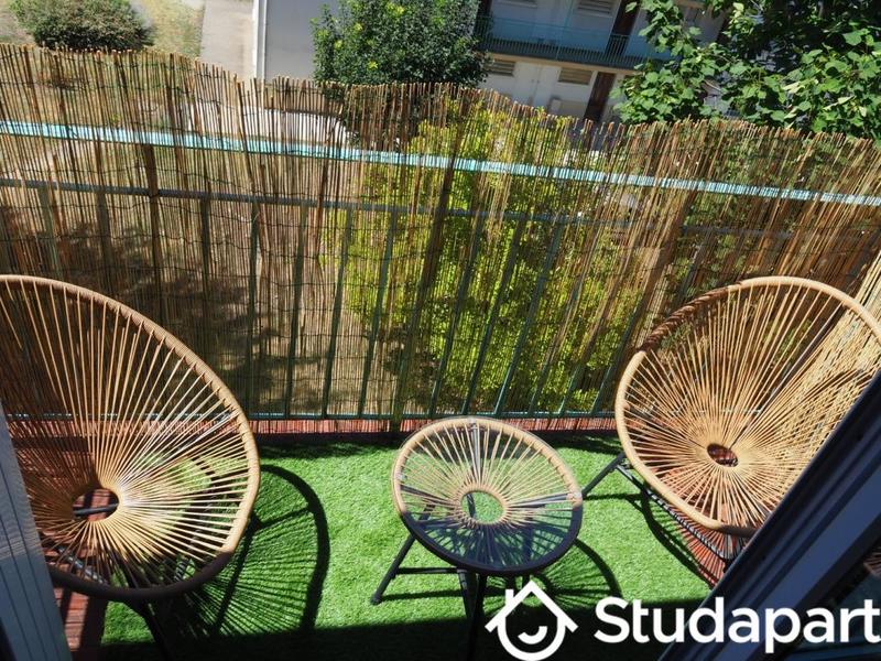 Chambre - 12 m² - 1 pièce