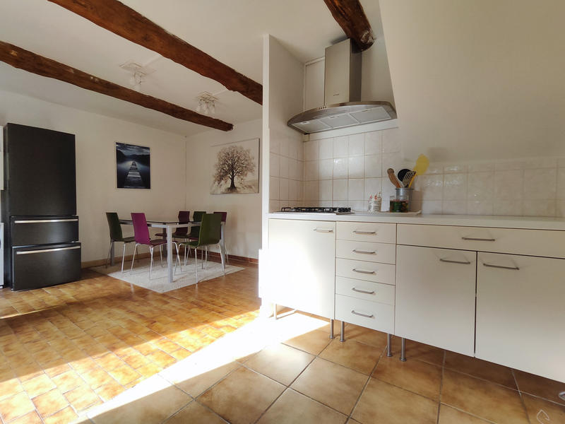 Mas - 77 m² - 5 pièces