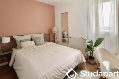 Chambre - 9 m² - 1 pièce