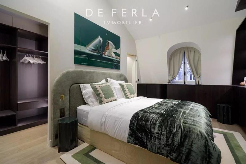 Appartement - 313 m² - 7 pièces