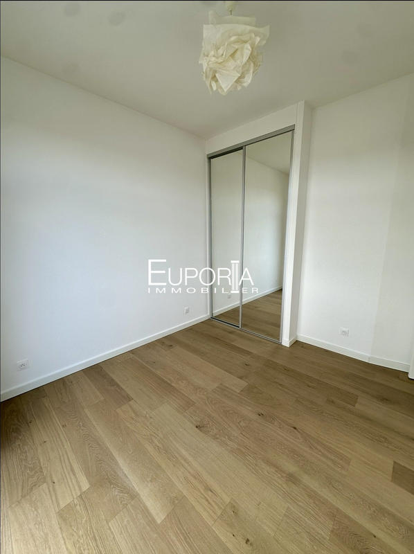 Appartement - 121 m² - 5 pièces