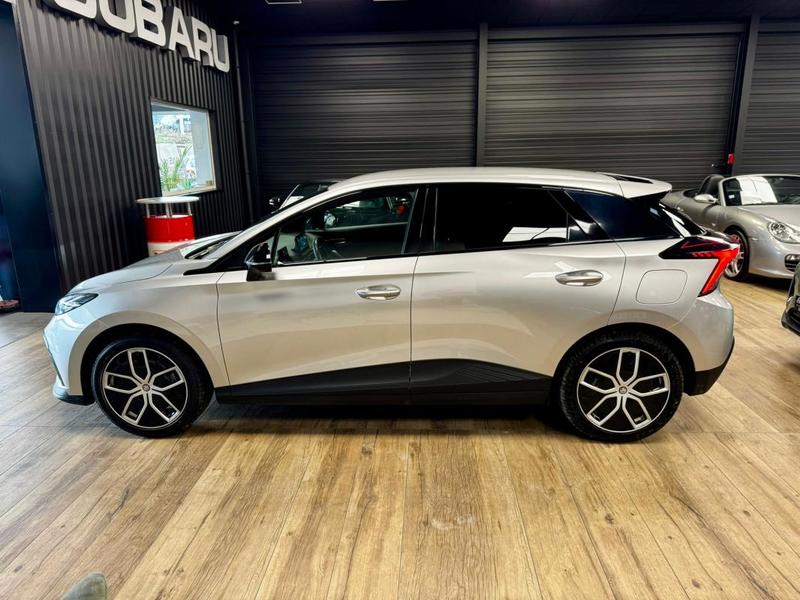 Mg Mg4 64kwh 150 Kw 2wd Luxury