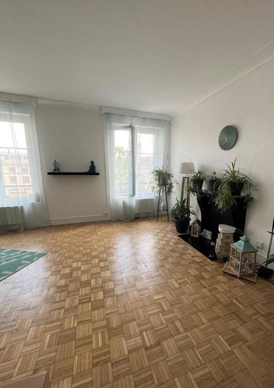 Appartement - 90 m² - 3 pièces