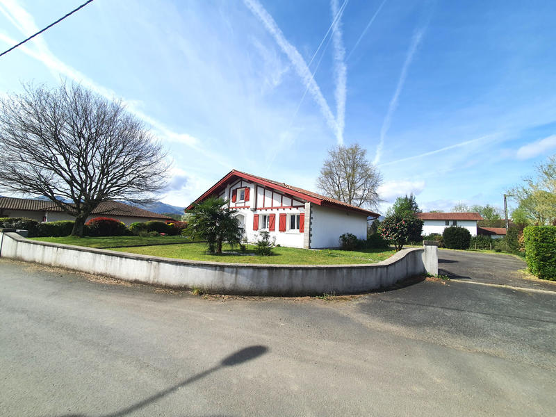 Maison - 158 m² - 5 pièces