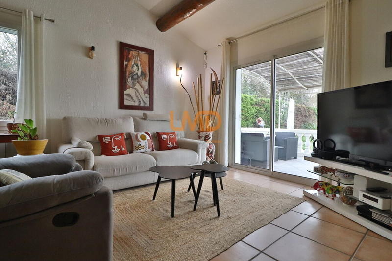 Maison - 147 m² - 8 pièces