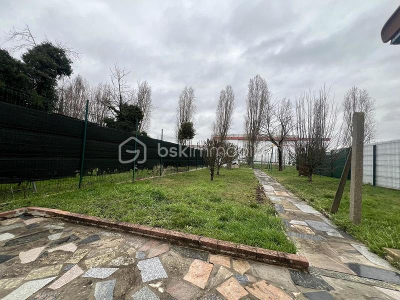 Maison - 143 m² - 7 pièces