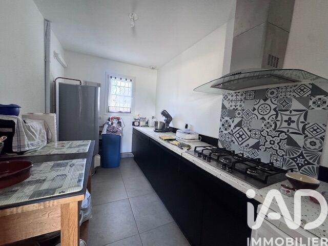 Maison - 219 m² - 6 pièces