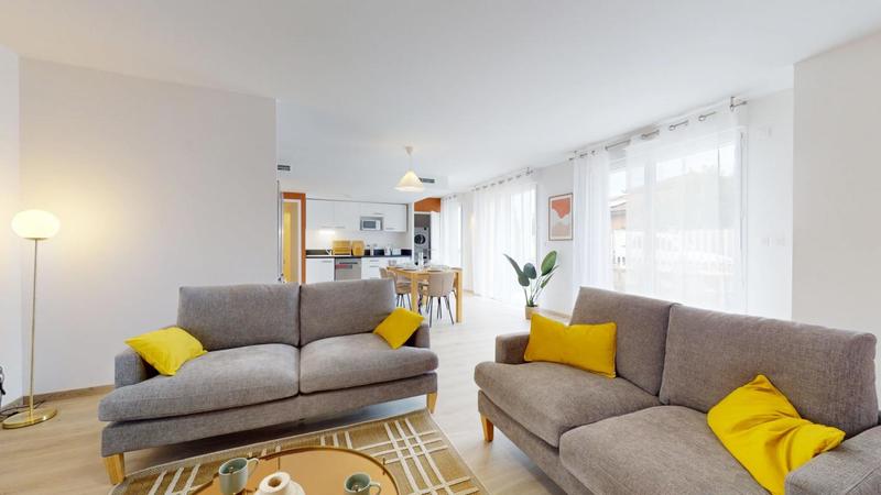 Appartement - 148 m² - 7 pièces