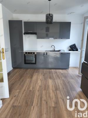 Maison - 80 m² - 6 pièces