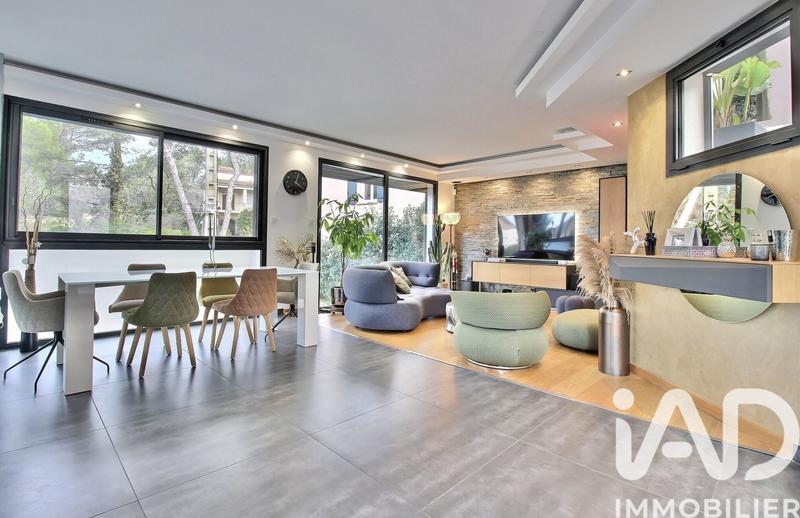 Maison - 150 m² - 5 pièces