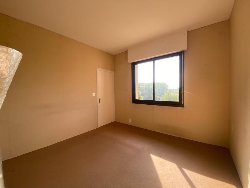 Maison - 155 m² - 12 pièces