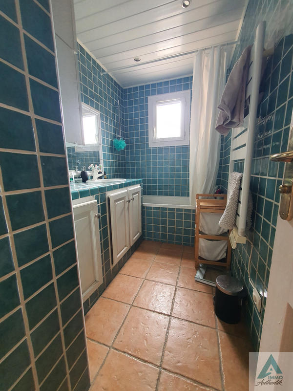 Maison - 82 m² - 4 pièces