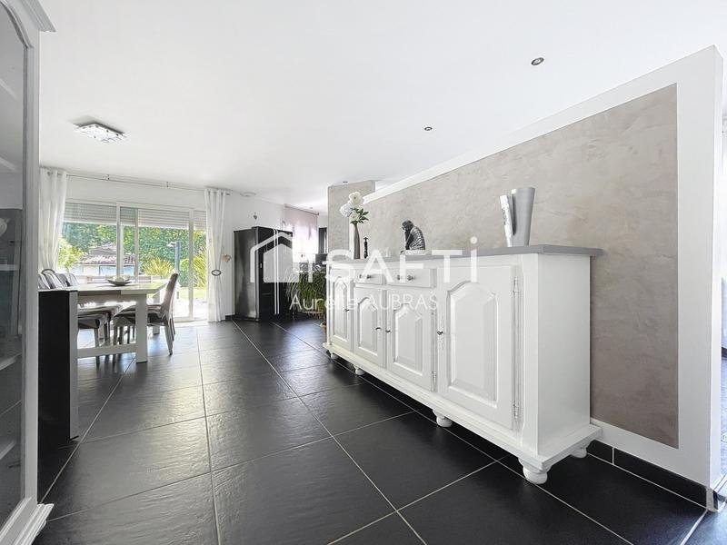 Maison - 110 m² - 4 pièces