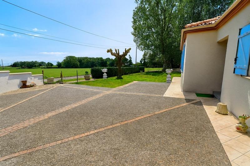 Maison d'architecte - 208 m² - 6 pièces