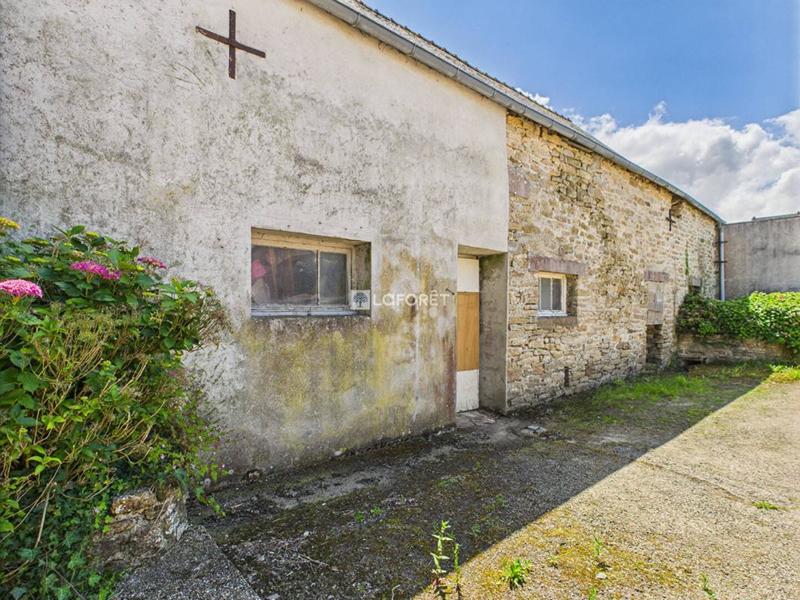 Maison - 198 m² - 2 pièces