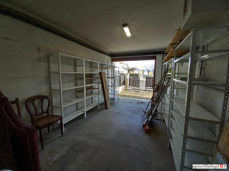 Maison - 85 m² - 4 pièces