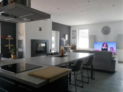 Maison - 157 m² - 7 pièces