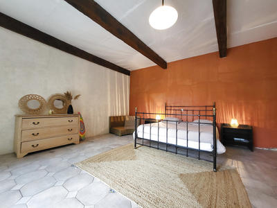 Maison - 184 m² - 6 pièces