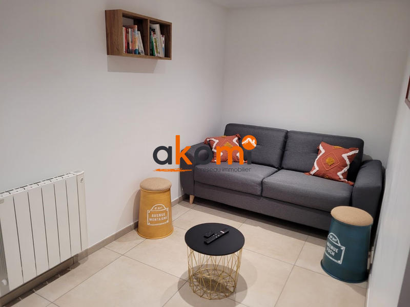 Maison - 422 m² - 6 pièces